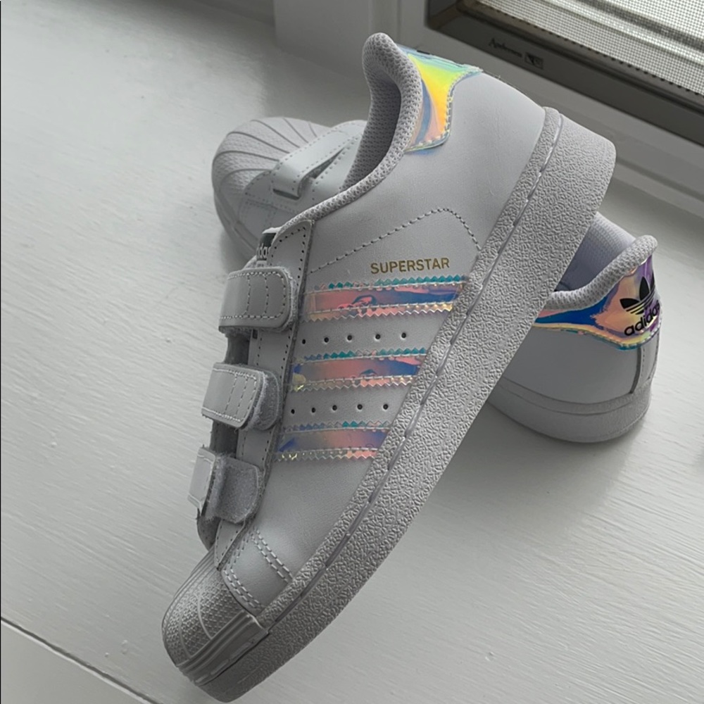 Adidas Superstar Velcro Size 1 Kids- BRAND NEW